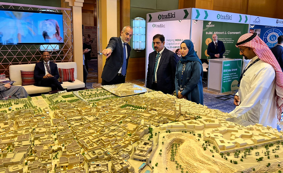 شركة الدرعية تعرض مشروع تطوير ميدان الدرعية في معرض RECON MENA