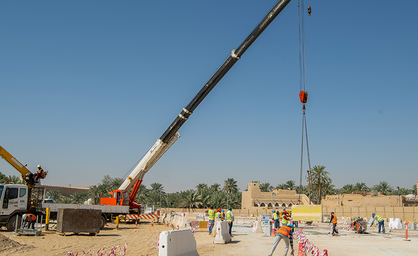 الدرعية تضع حجر الأساس لمطل ومواقف البجيري